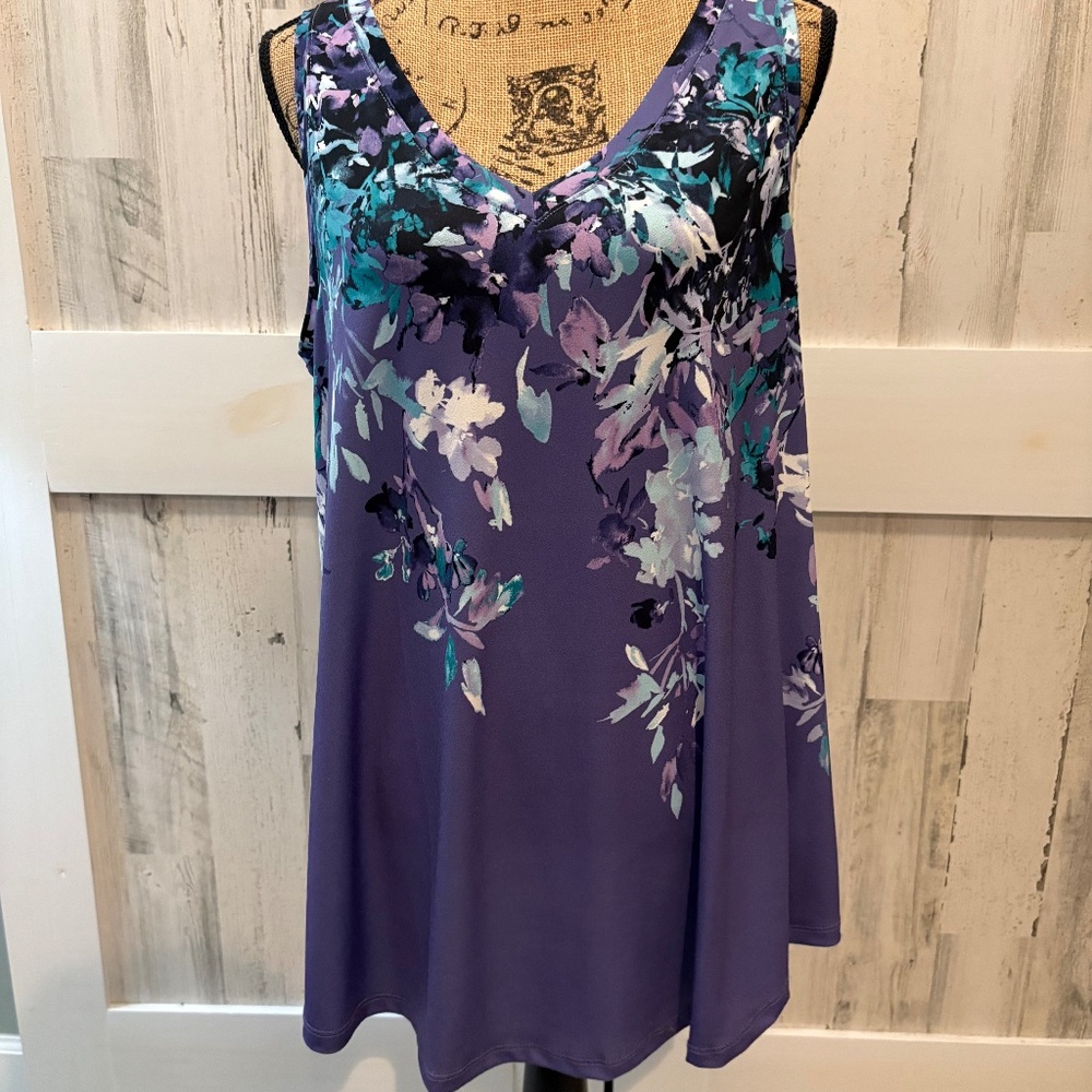 LANE BRYANT TOP 14-16W    NWOT